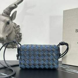 Picture of Bottega Veneta Handbags _SKUfw184066435fw